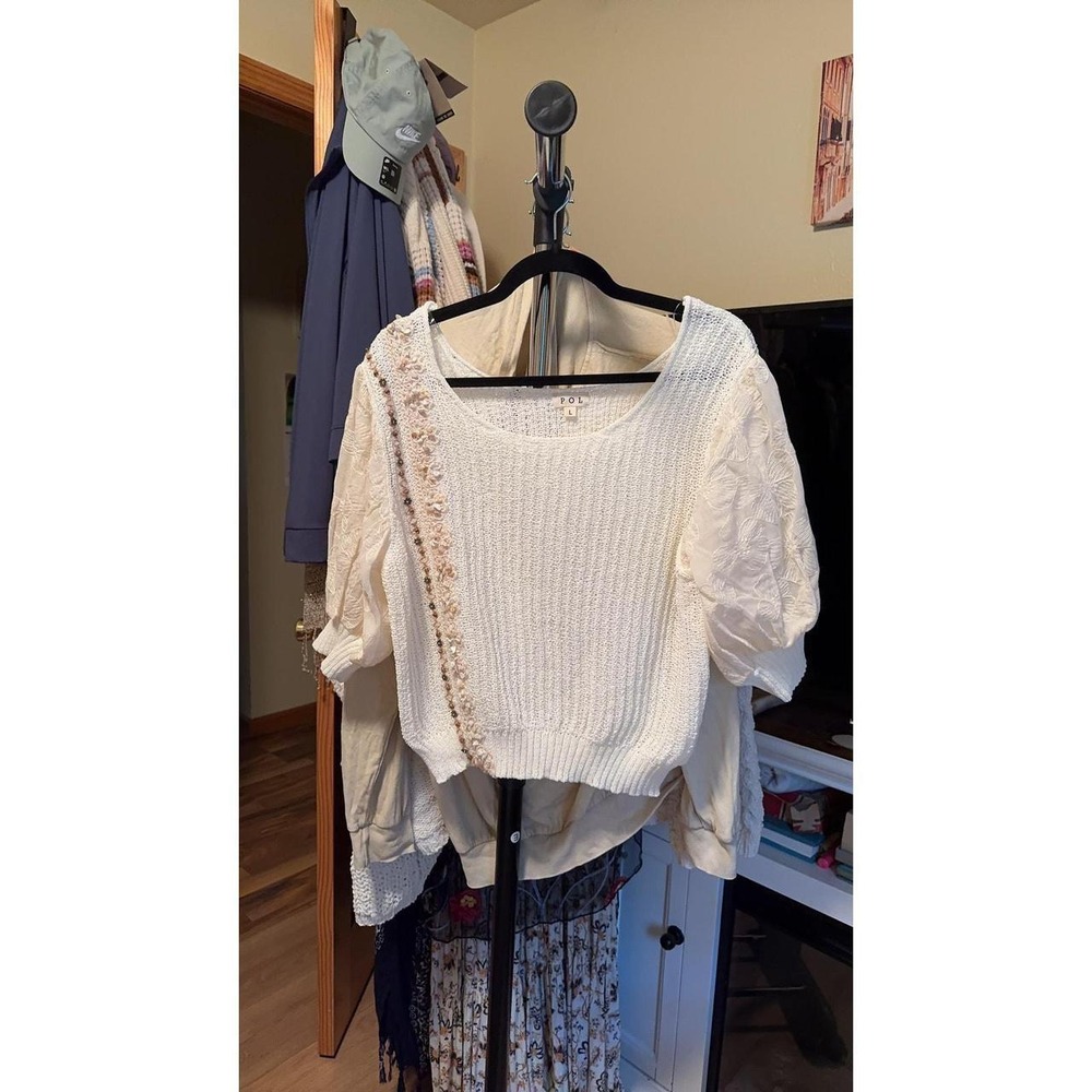 Adorable P.O.L. Sweater Blouse w/ Floral Ruffle Sleeves